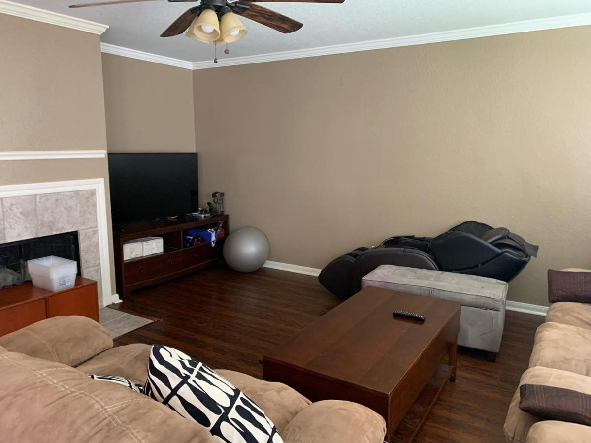 Private Queen Room Cypress 290, Tx Bagian luar foto