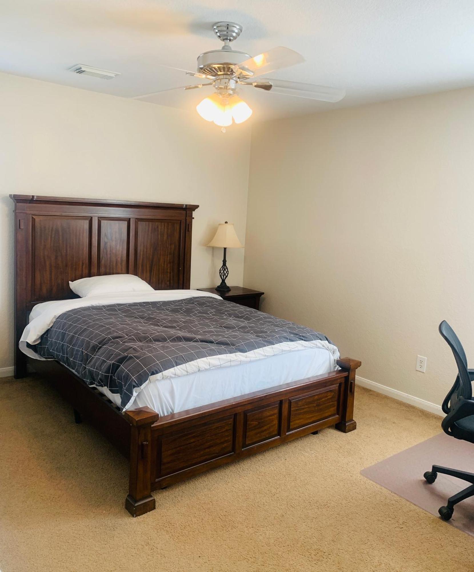 Private Queen Room Cypress 290, Tx Bagian luar foto